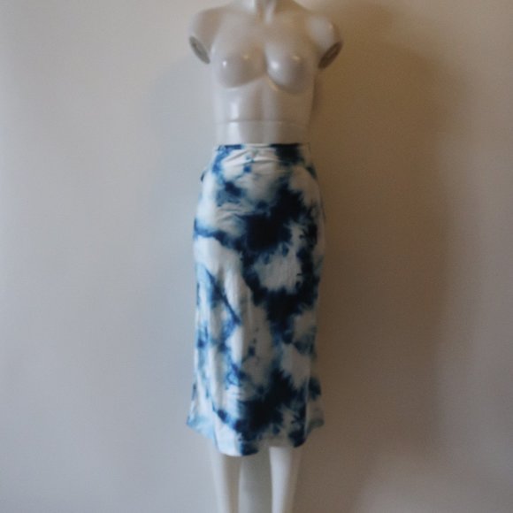 NWT Womens Lioness Off-White Blue Tie Dye Satin Midi Skirt Size S * - Picture 4 of 13